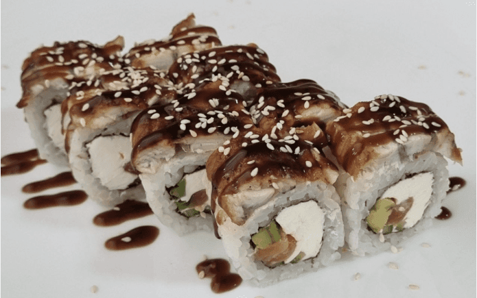 UNAGI AVOCADO ROLL
