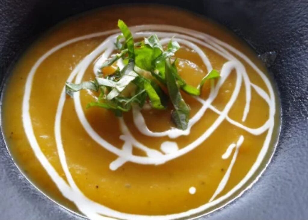 SMOKED PUMPKIN CREAM SOUP