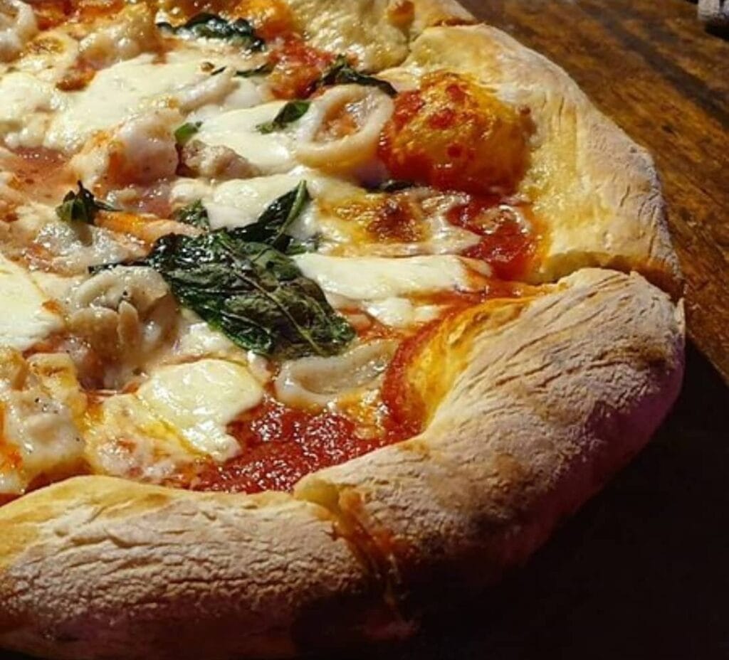 PIZZA FRUTTI DI MARE