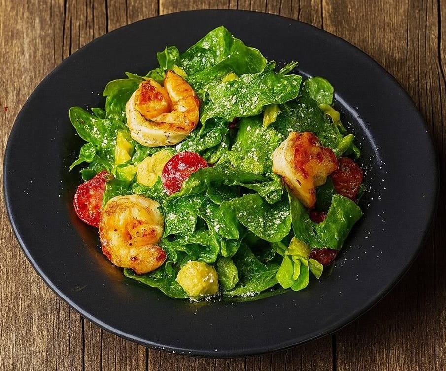 ARUGULA SALAD WITH PRAWNS