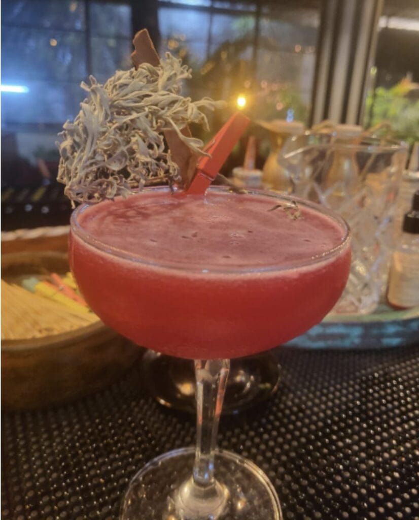 POMEGRANATE TINI