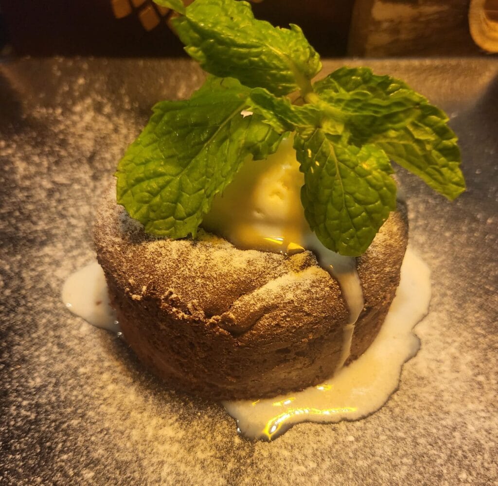 CHOCOLATE LAVA WITH ICE CREAM
